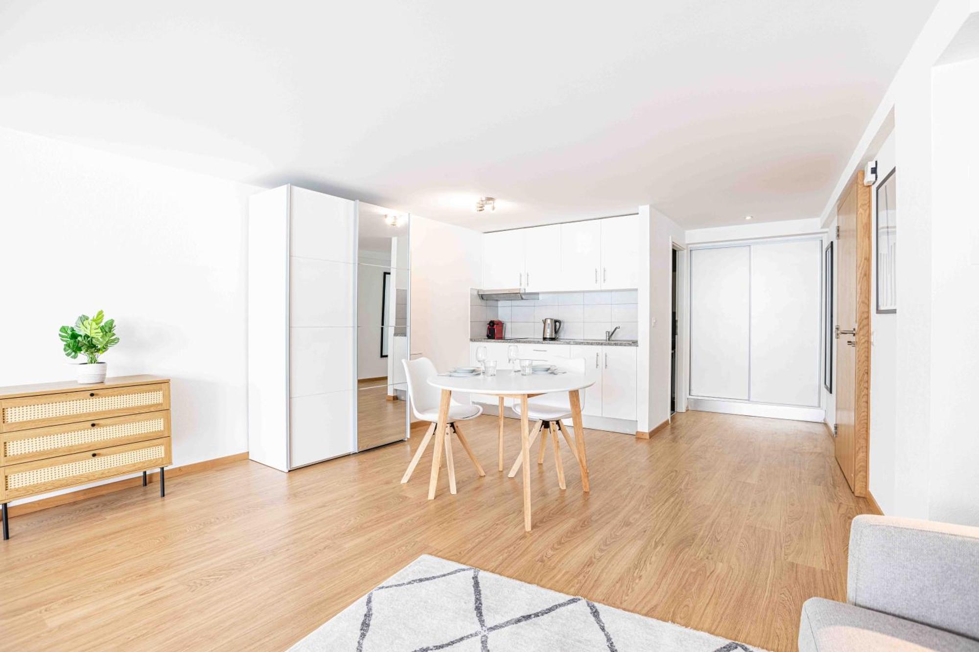 Saint Laurent 33-35 By Homenhancement Apartment Lausanne