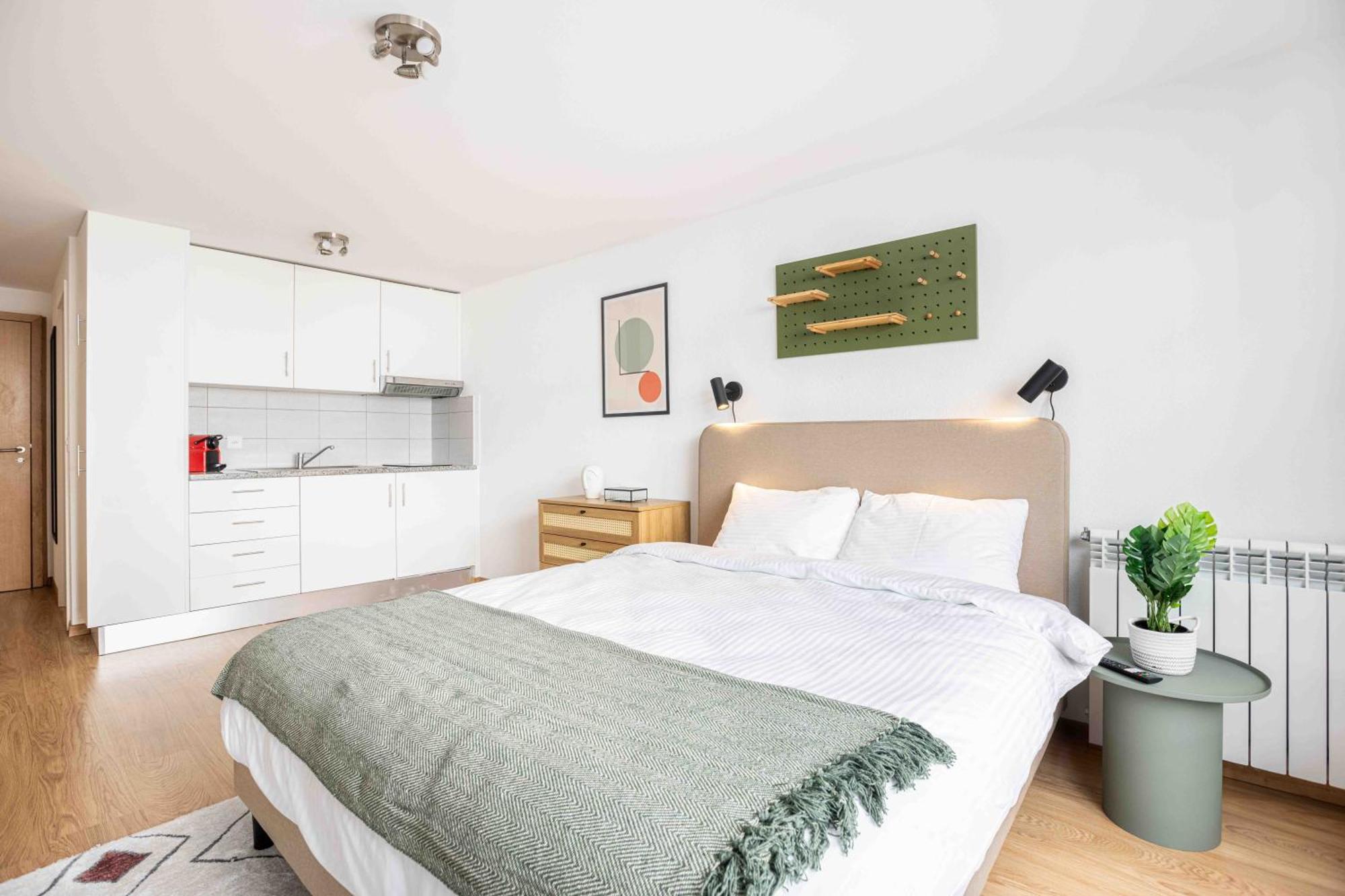 Apartment Saint Laurent 33-35 By Homenhancement *