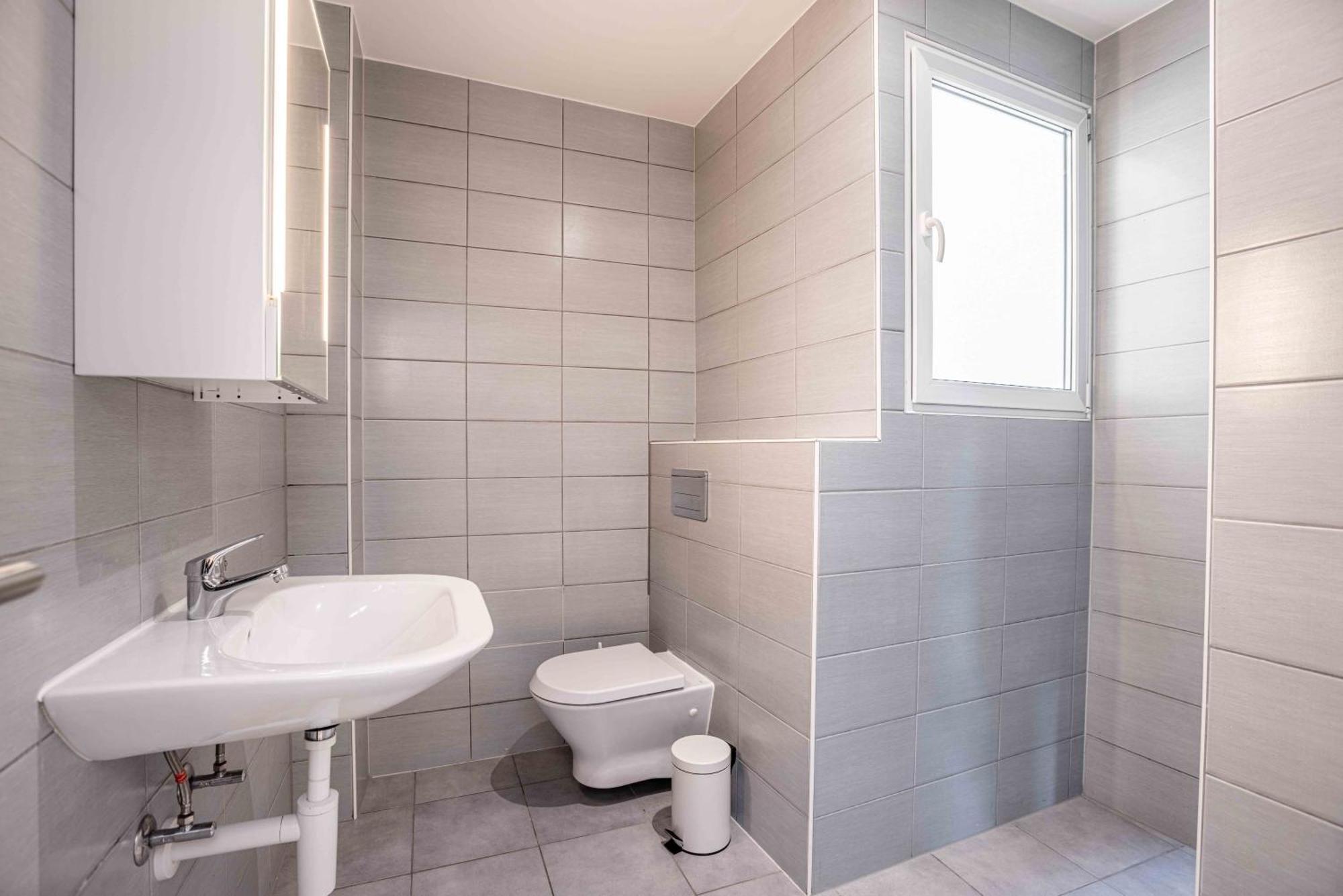 Appartement Saint Laurent 33-35 By Homenhancement