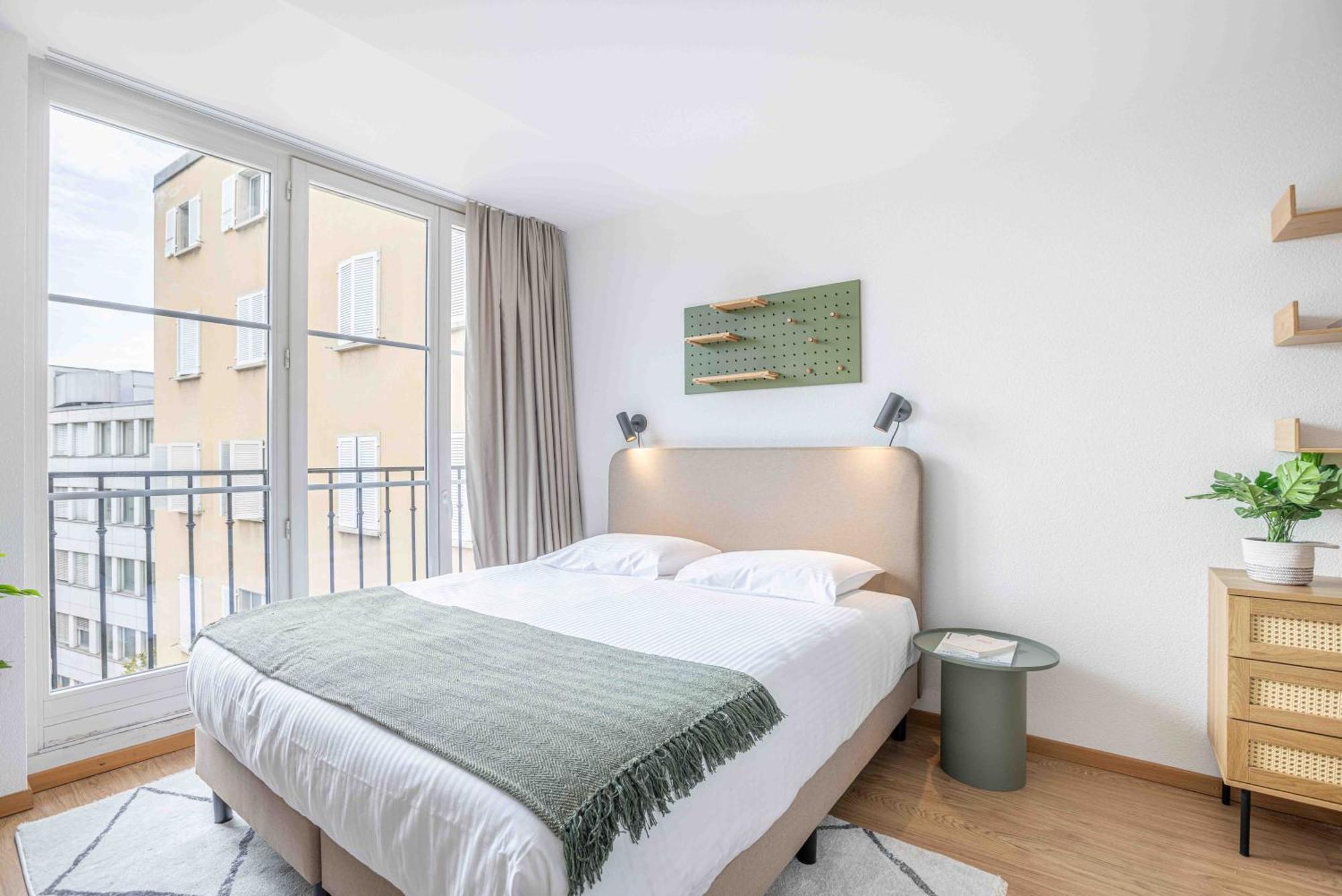 Apartment Saint Laurent 33-35 By Homenhancement *