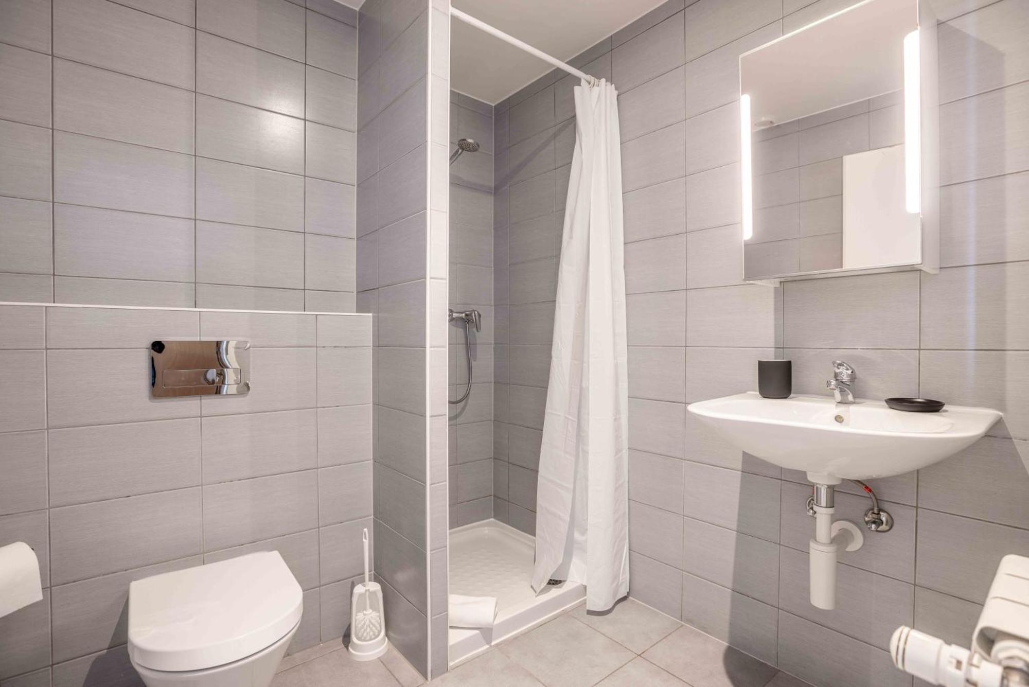 Saint Laurent 33-35 By Homenhancement Appartement